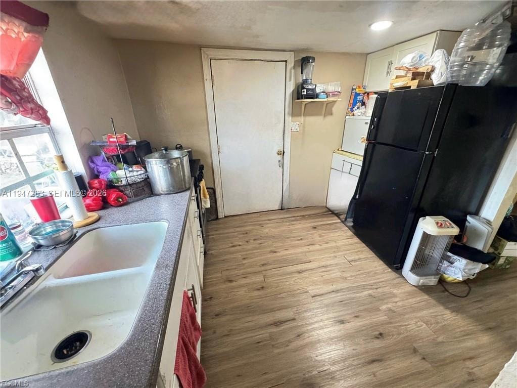 306 SE 13th St Other, FL 34142