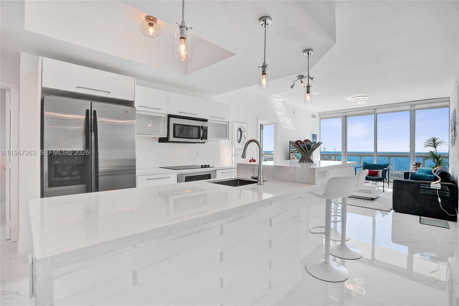 888 Biscayne Blvd #2404 Miami, FL 33132