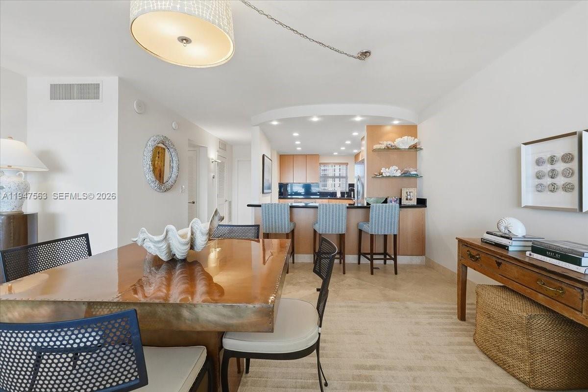 511 Bayshore Dr #504 Fort Lauderdale, FL 33304