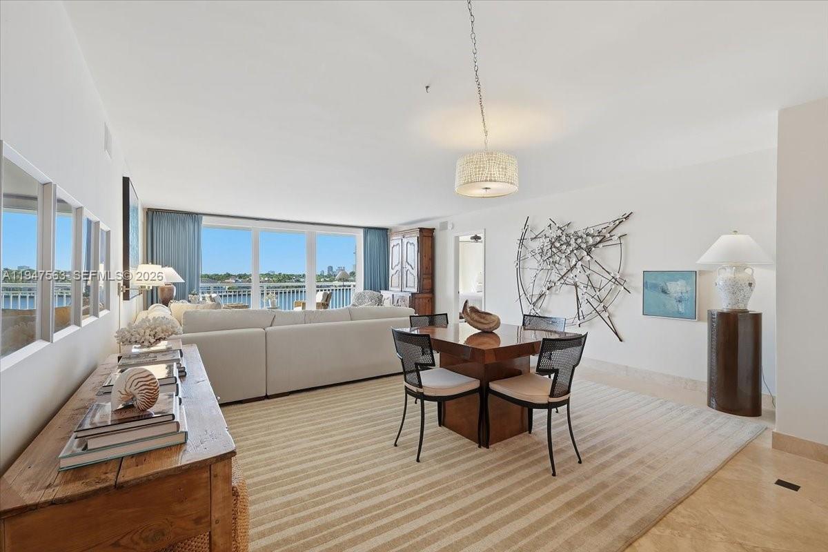 511 Bayshore Dr #504 Fort Lauderdale, FL 33304