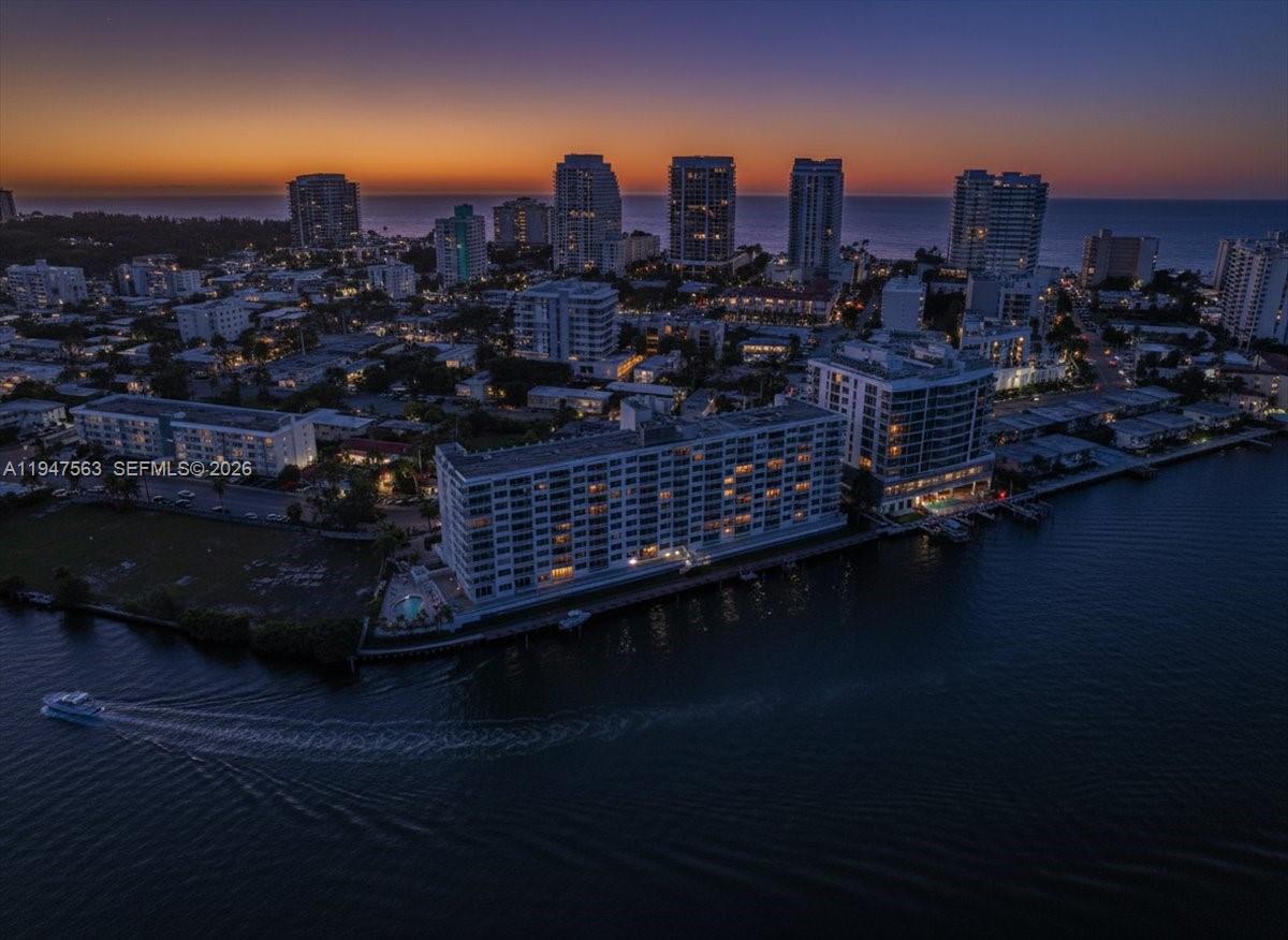511 Bayshore Dr #504 Fort Lauderdale, FL 33304