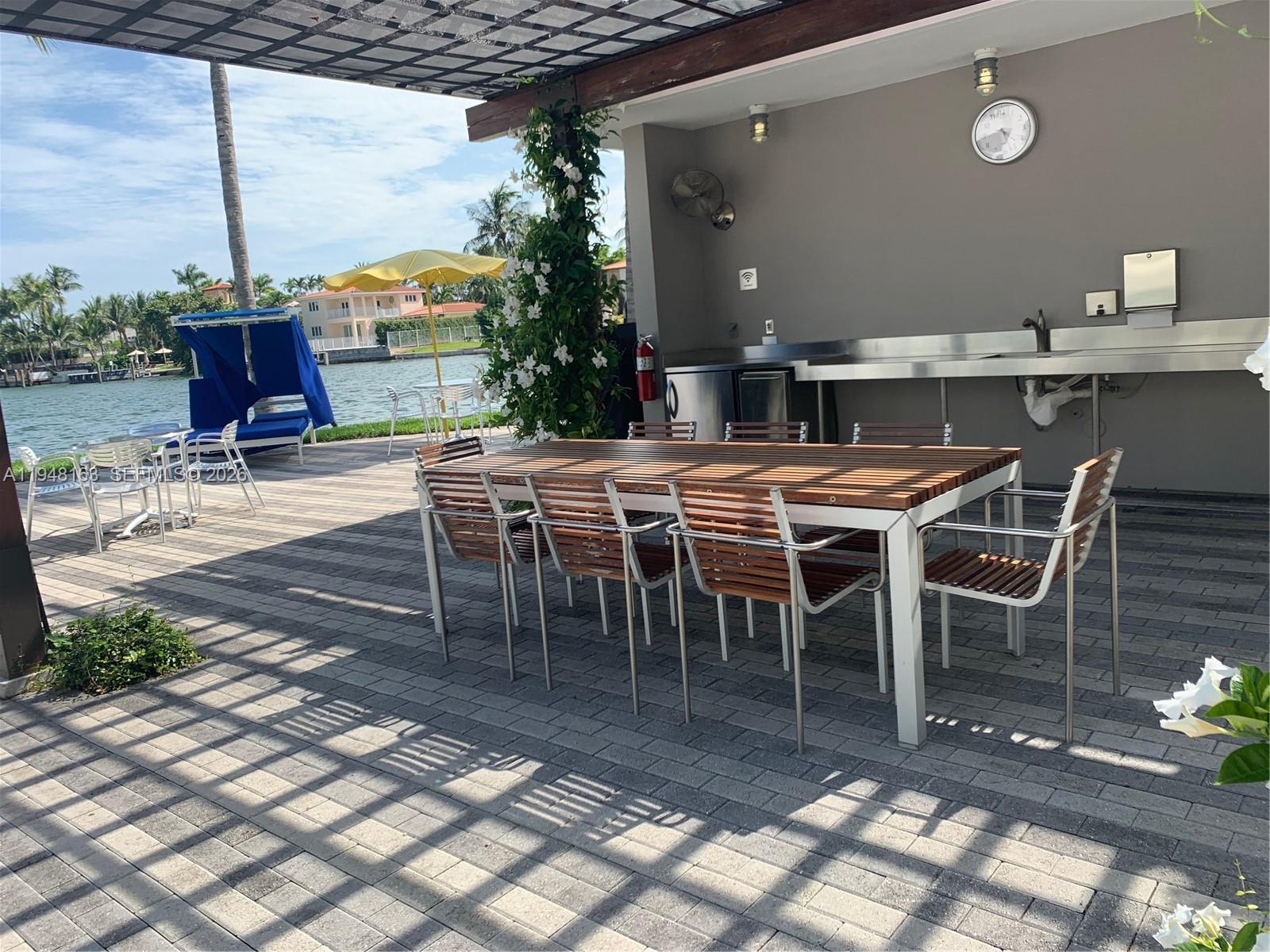 6103 Aqua Ave #105 Miami Beach, FL 33141