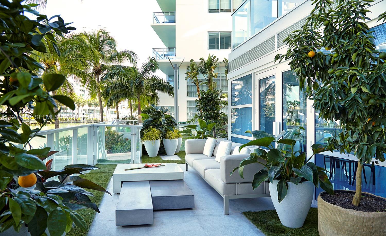 6103 Aqua Ave #105 Miami Beach, FL 33141