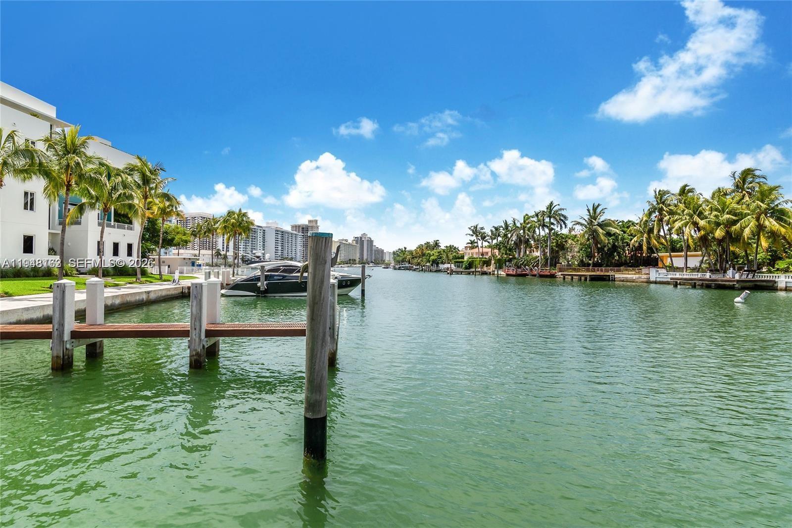 6103 Aqua Ave #105 Miami Beach, FL 33141