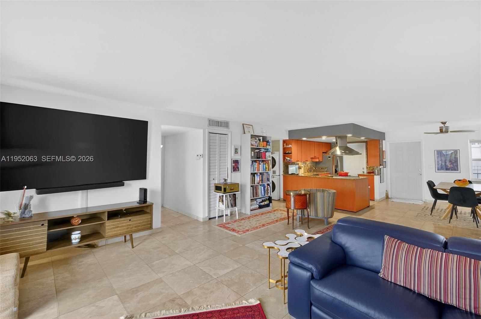 801 Meridian Ave #PHB Miami Beach, FL 33139