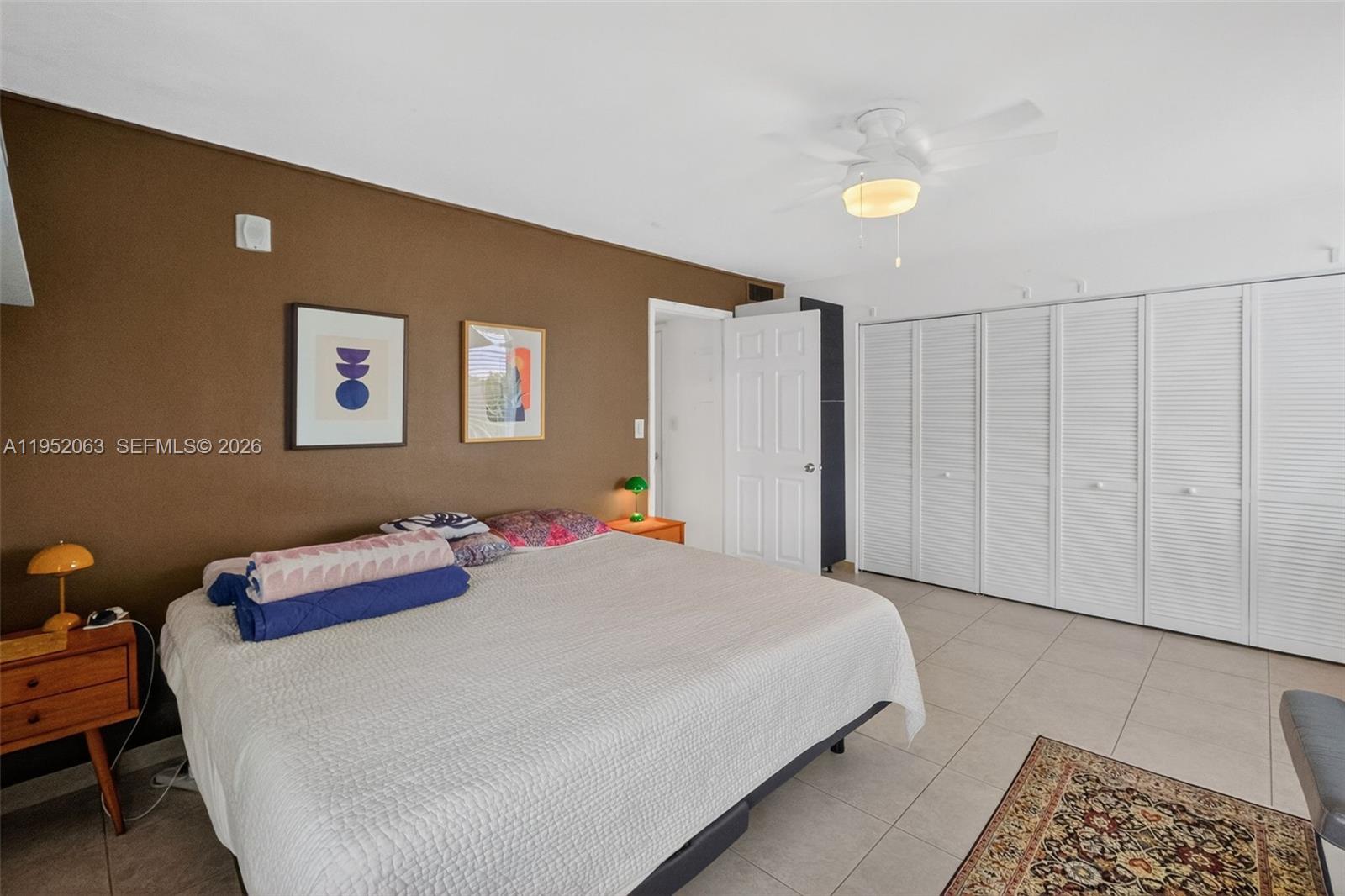 801 Meridian Ave #PHB Miami Beach, FL 33139