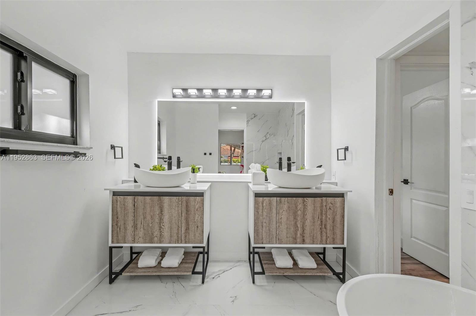 15815 SW 85th Ave Palmetto Bay, FL 33157