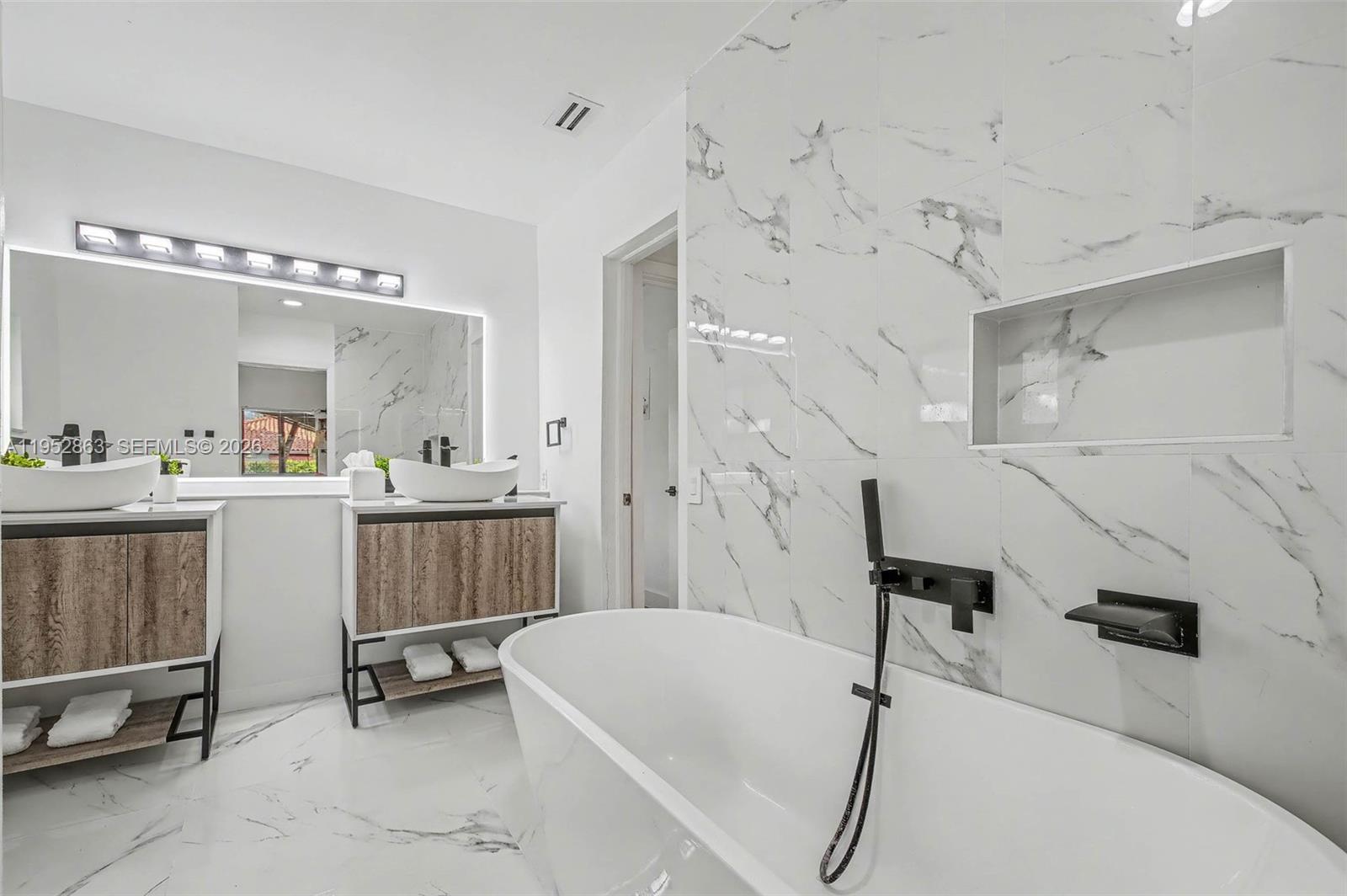 15815 SW 85th Ave Palmetto Bay, FL 33157