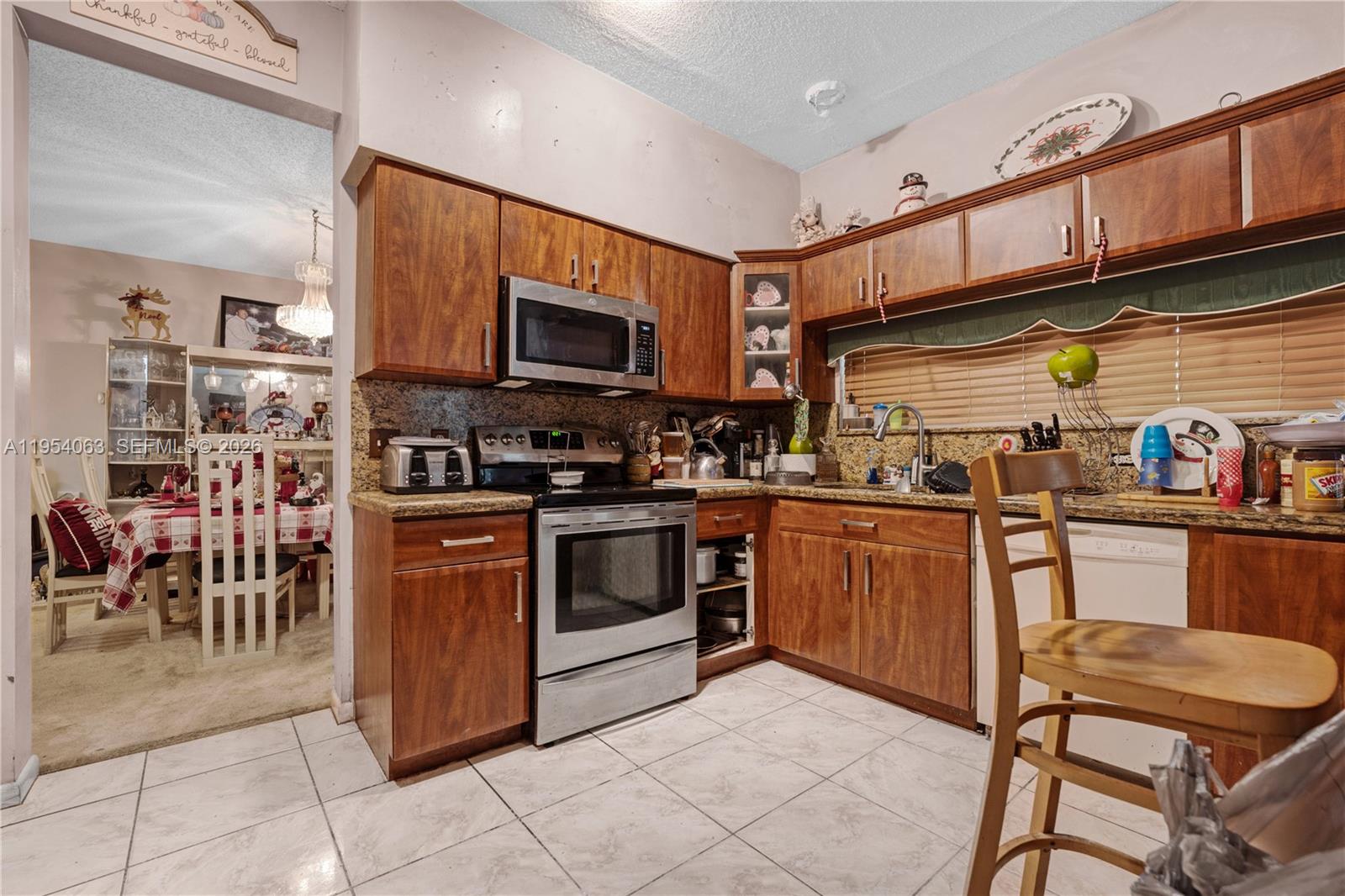 10356 Quito St Cooper City, FL 33026