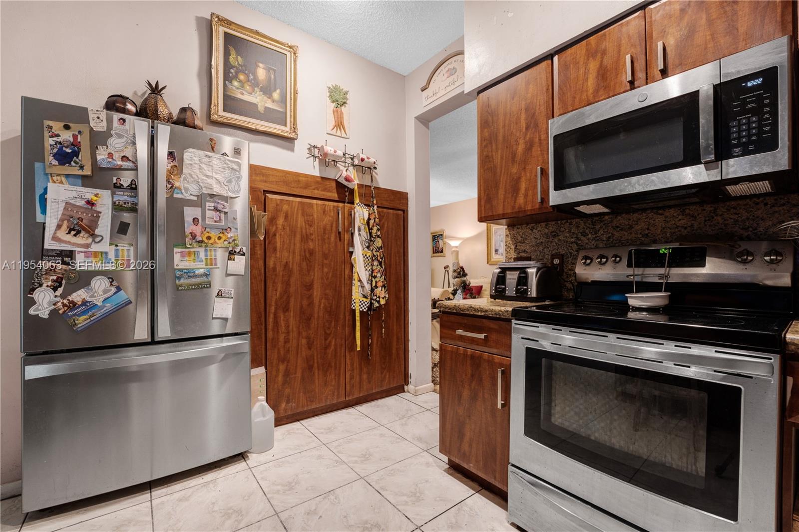 10356 Quito St Cooper City, FL 33026