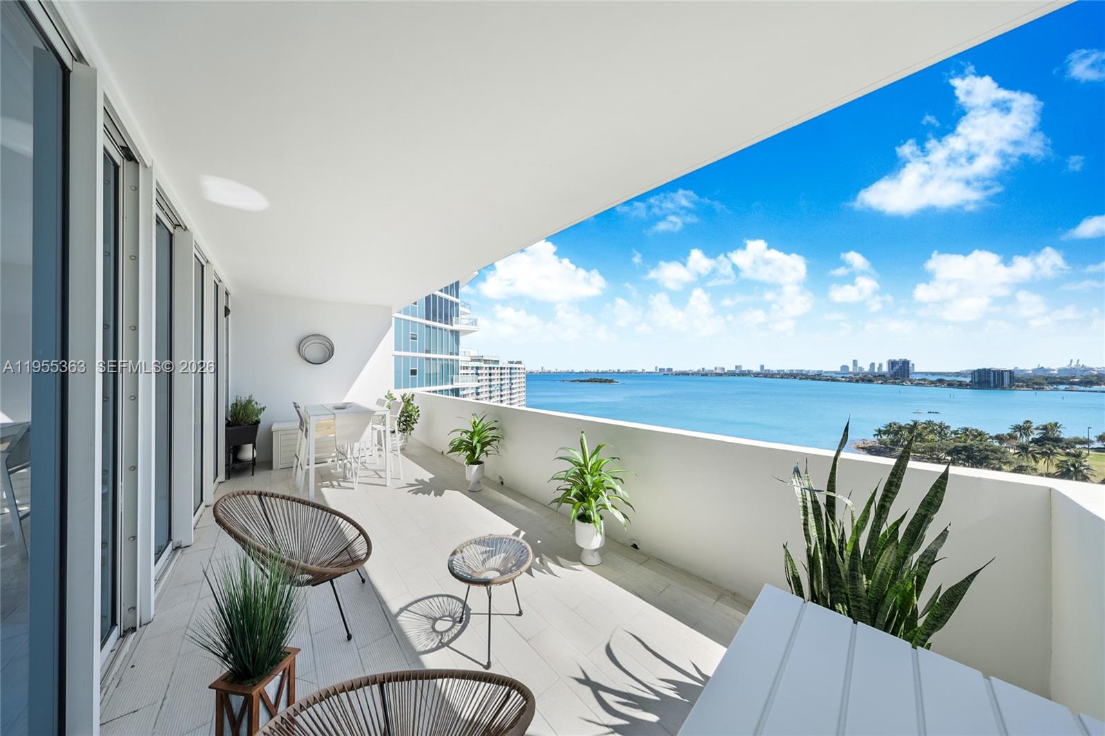 image Paramount Bay10