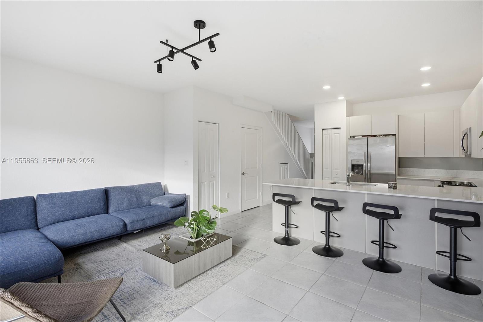 12176 NW 23rd Path Miami, FL 33167