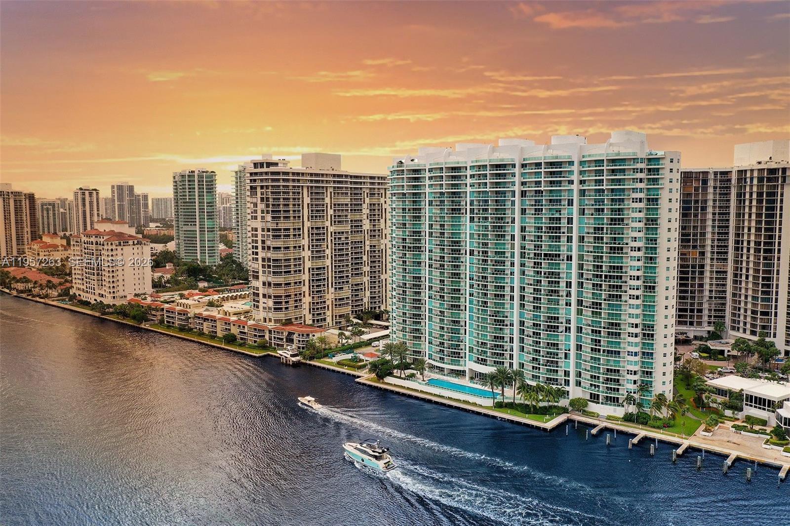 image Hamptons South1