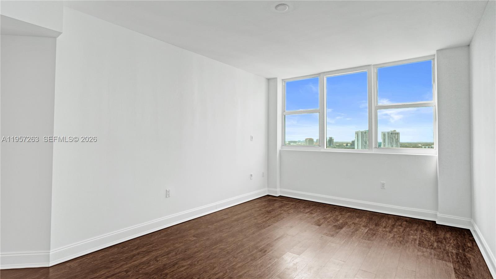 image Hamptons South39