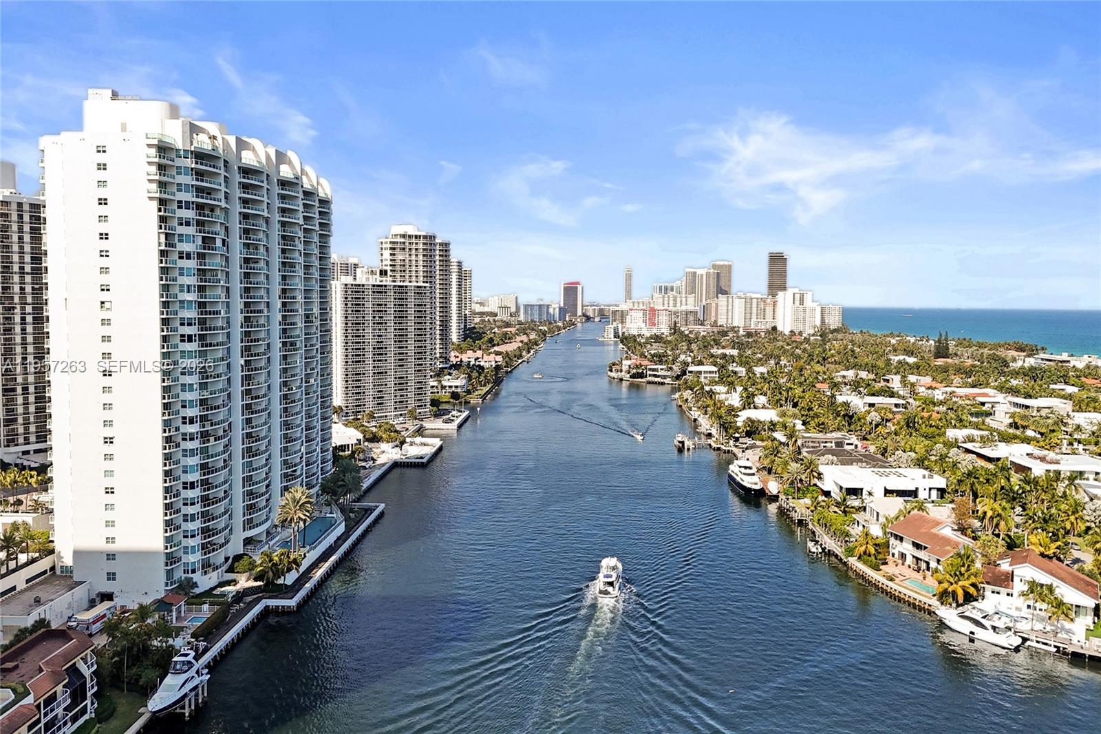 image Hamptons South70