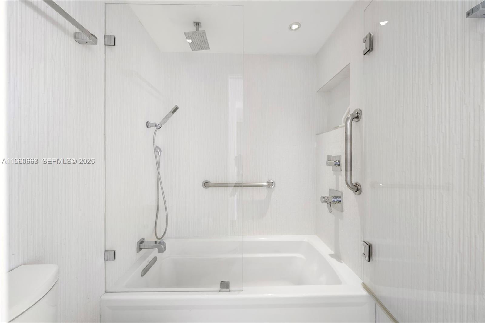 image South Pointe Towers18