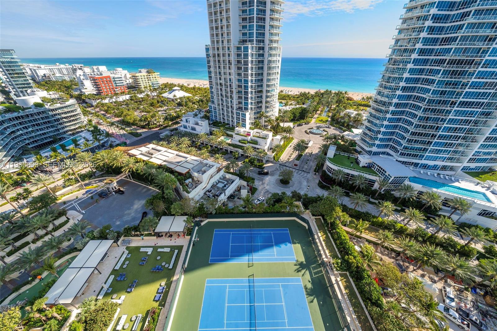 image South Pointe Towers25