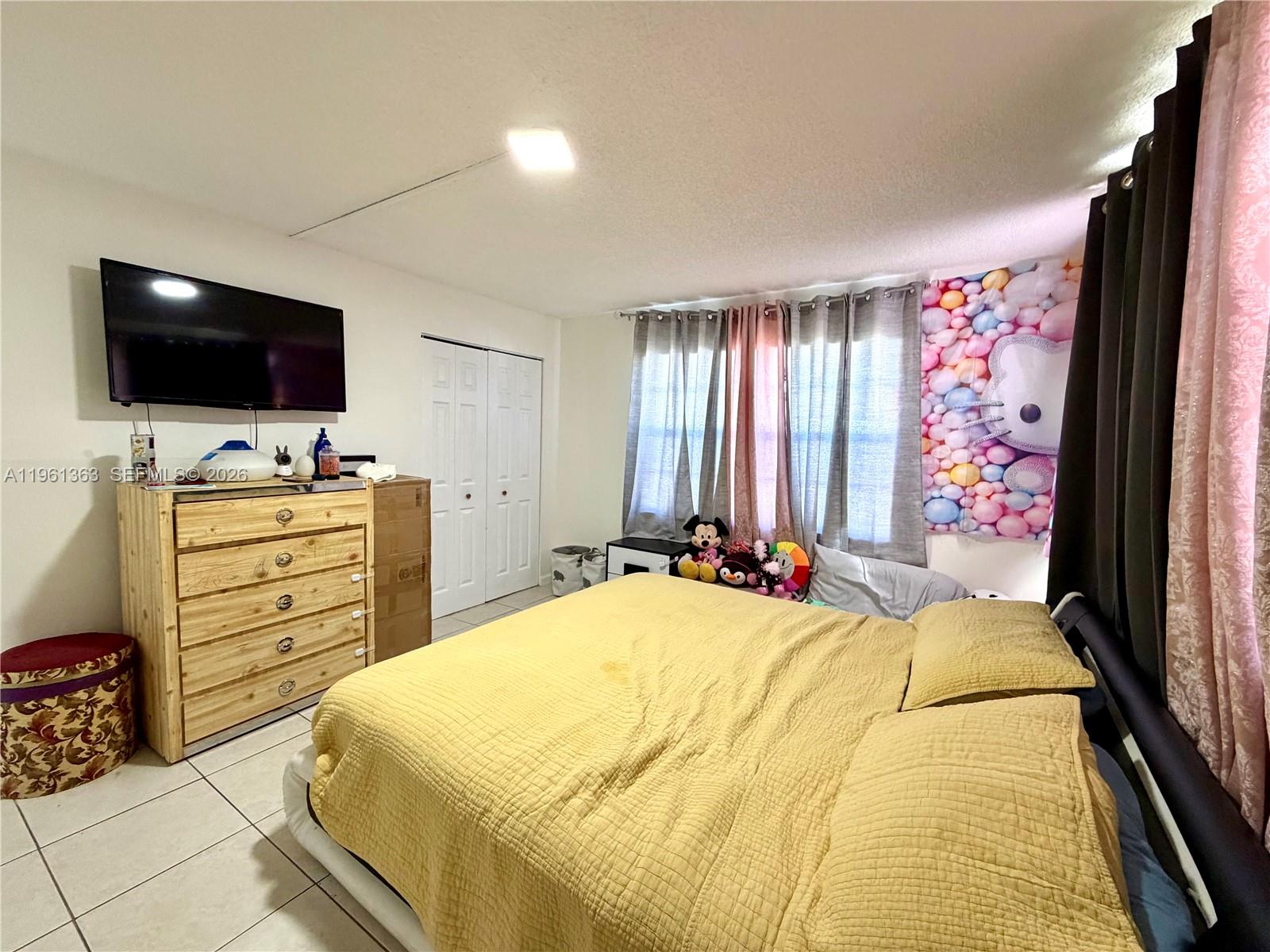 3777 NW 78th Ave #14D Davie, FL 33024