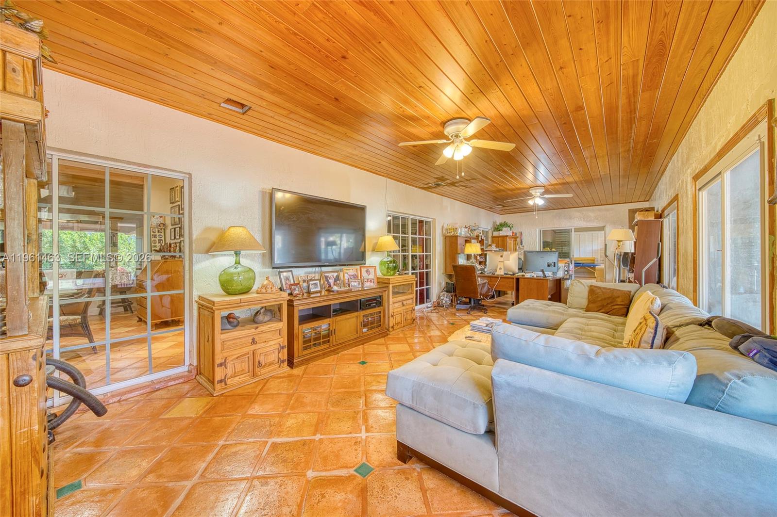 8001 SW 133rd St Pinecrest, FL 33156