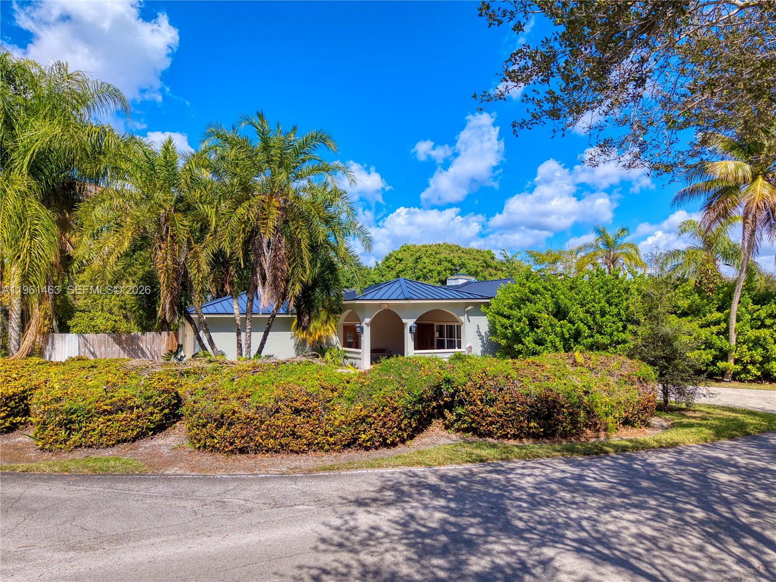 8001 SW 133rd St Pinecrest, FL 33156