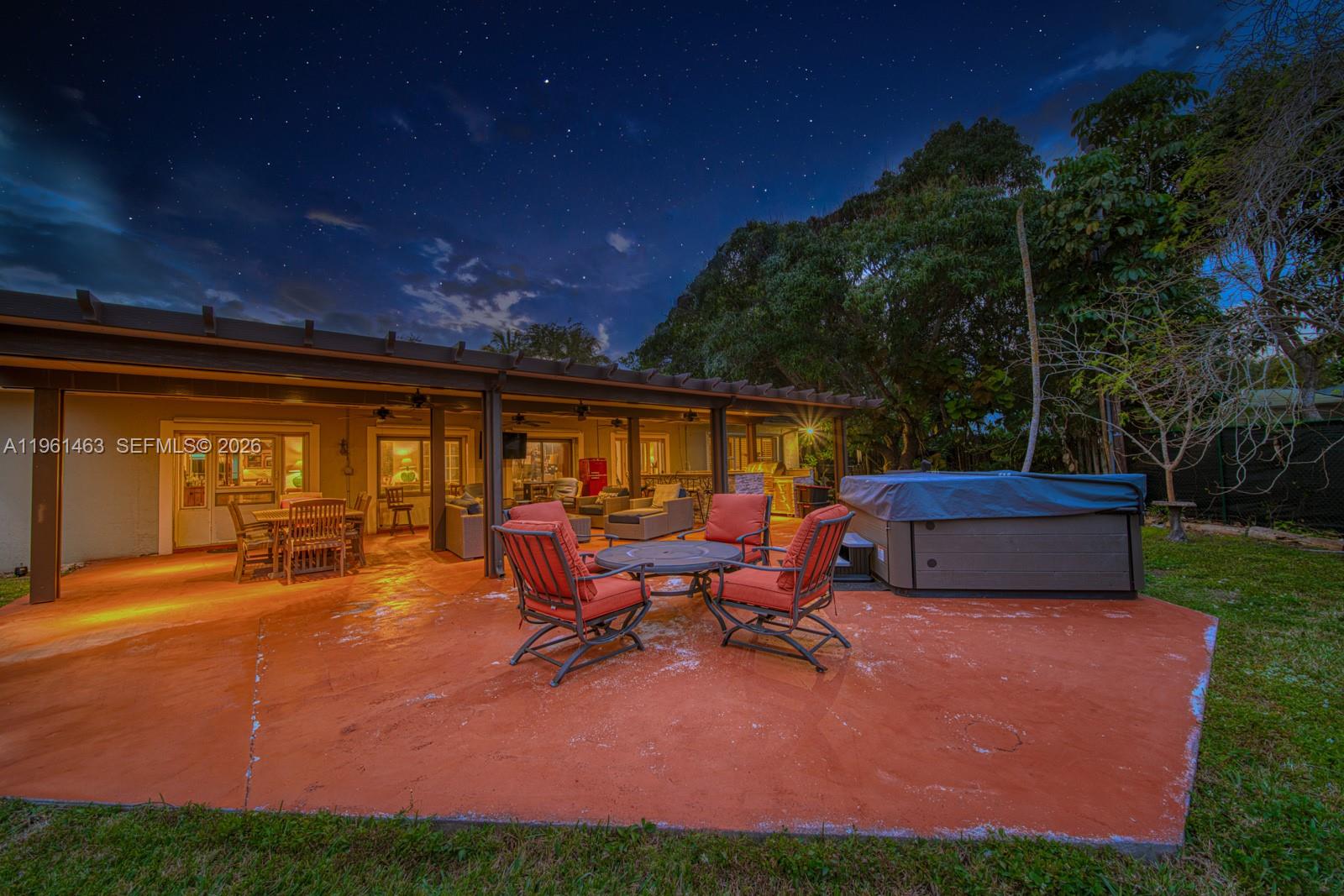 8001 SW 133rd St Pinecrest, FL 33156