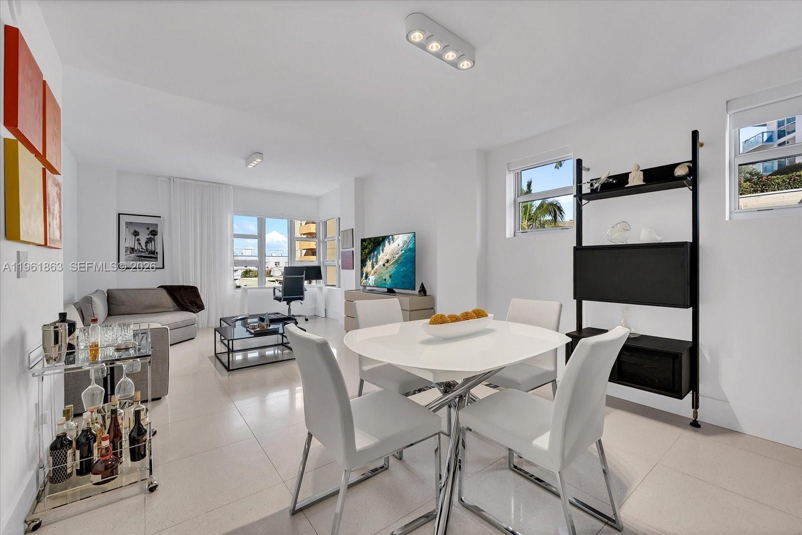 3739 Collins Ave #N-207 Miami Beach, FL 33140