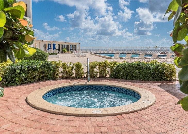 3505 Ocean Dr #502 Hollywood, FL 33019