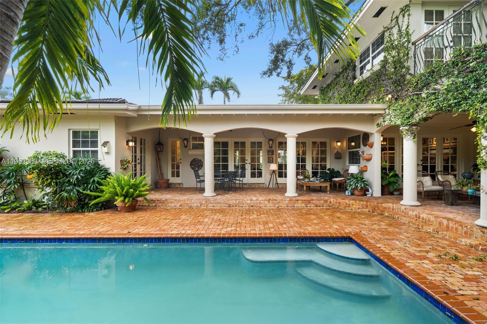 1255 Algardi Ave Coral Gables, FL 33146