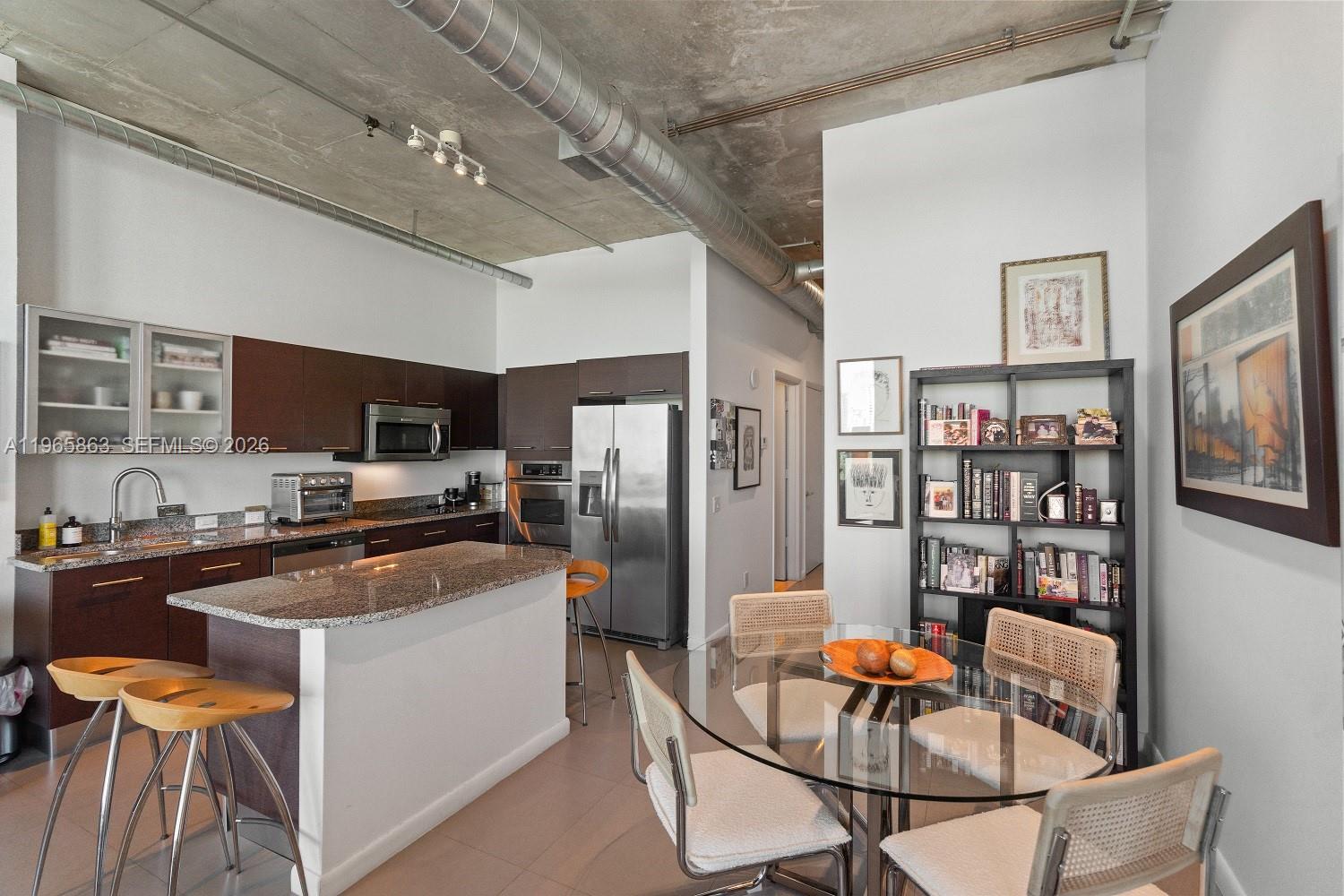 image Uptown Marina Lofts11