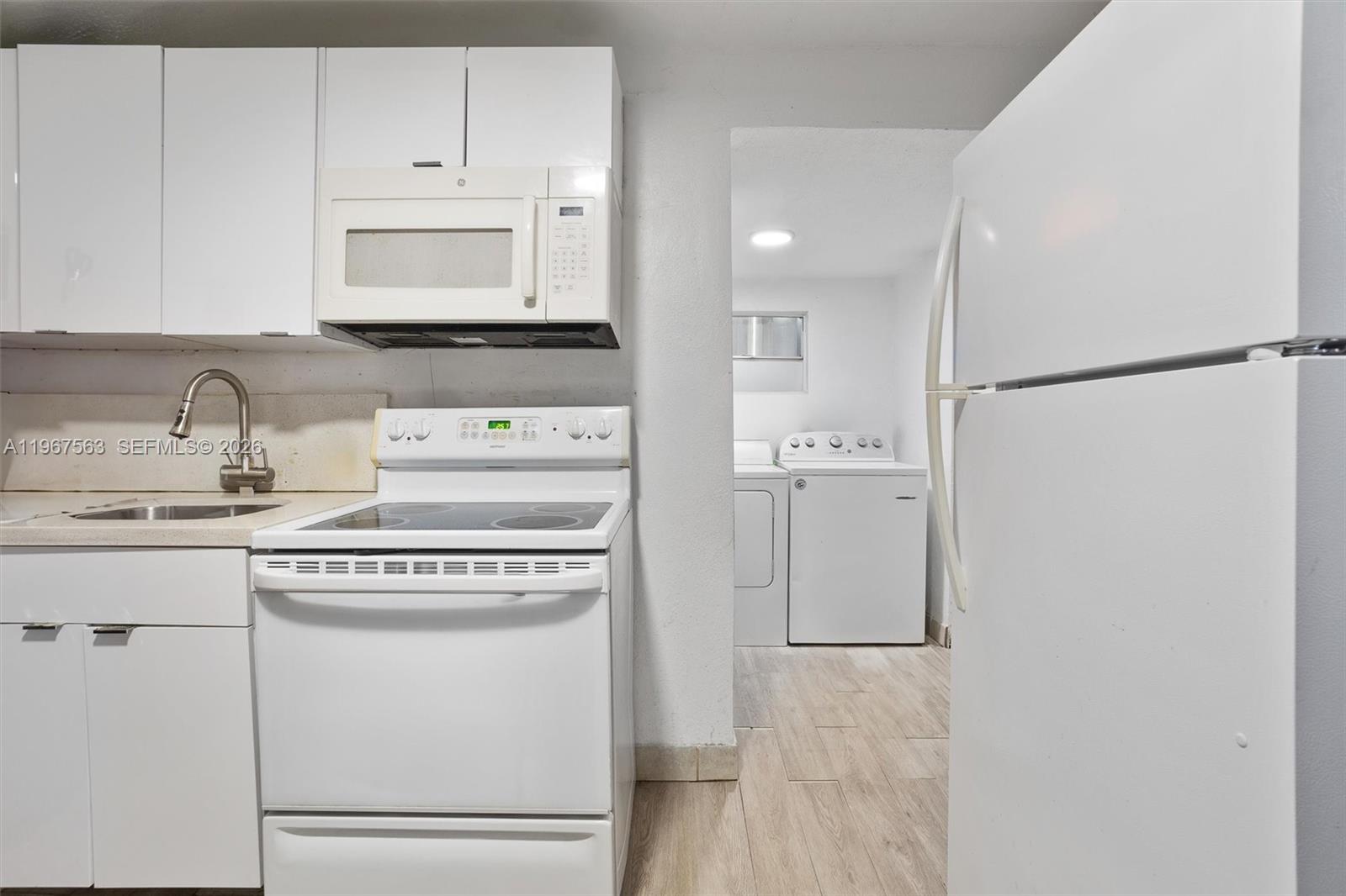 10601 SW 172nd St Miami, FL 33157