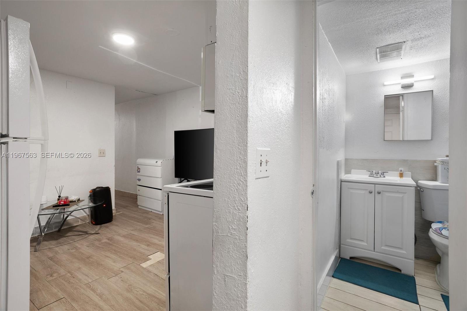 10601 SW 172nd St Miami, FL 33157