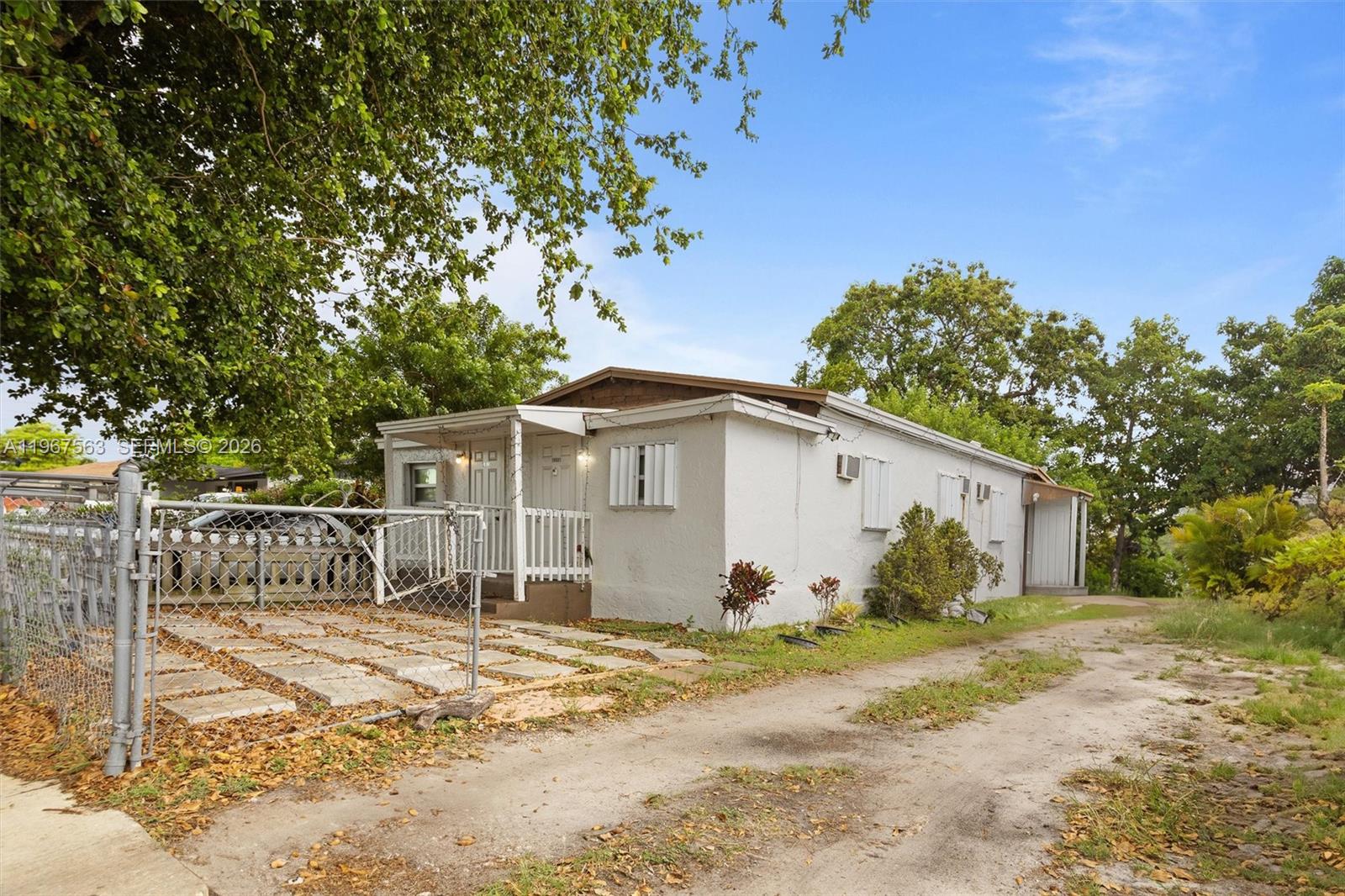 10601 SW 172nd St Miami, FL 33157