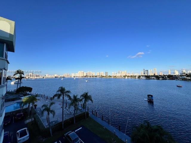 16570 NE 26th Ave #5J