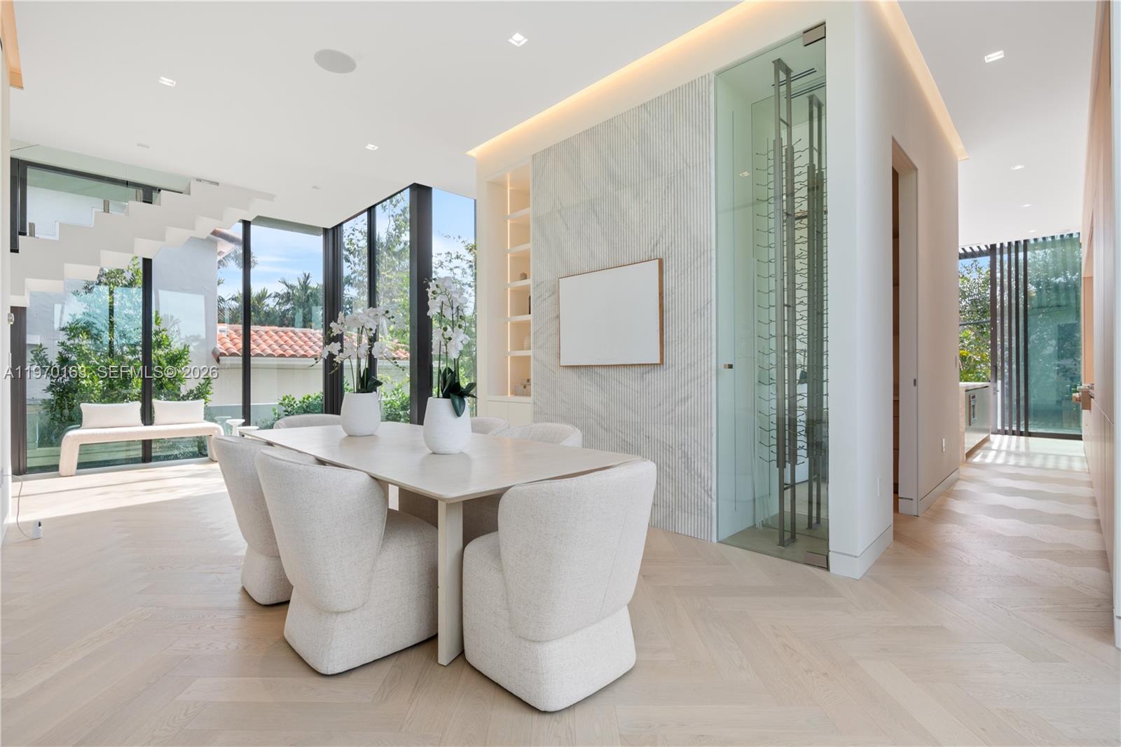 536 W 51st St Miami Beach, FL 33140