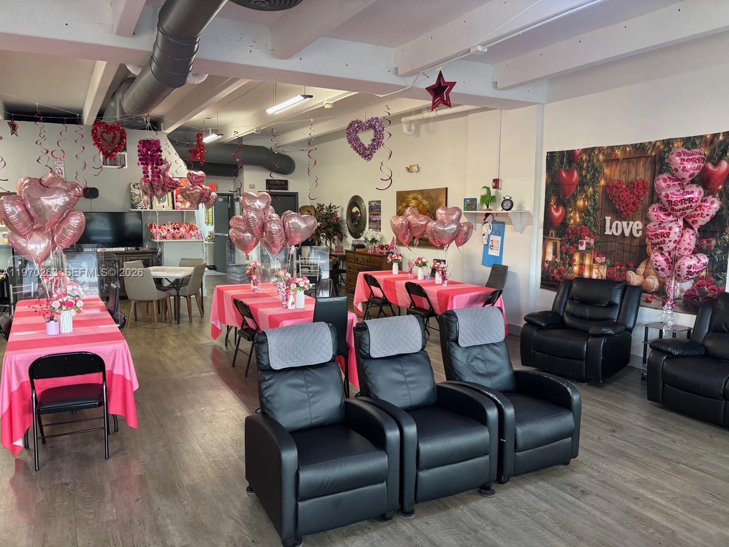 xxxxx W Flagler St Miami, FL 33174