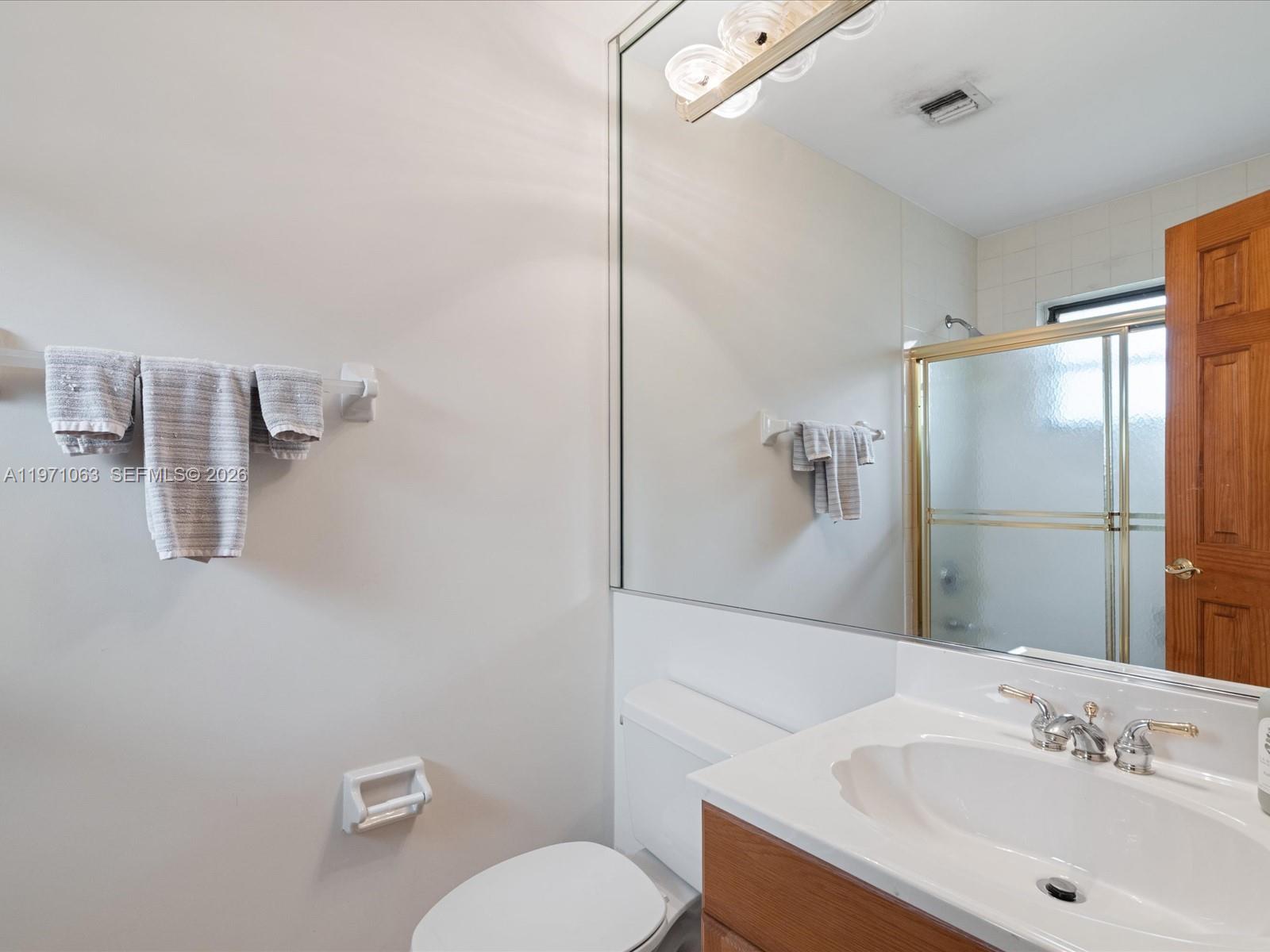 2930 NE 164th St North Miami Beach, FL 33160