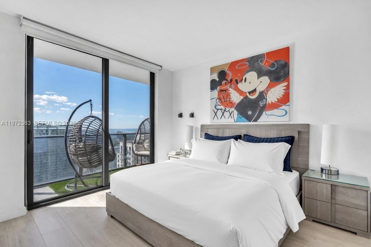 image Brickell Heights West13