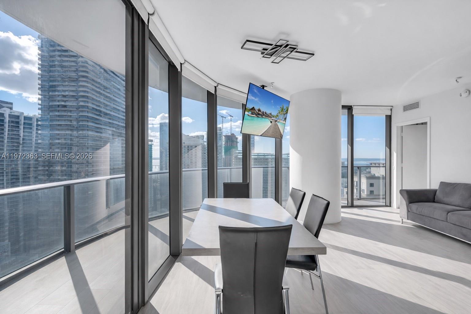 image Brickell Heights West2