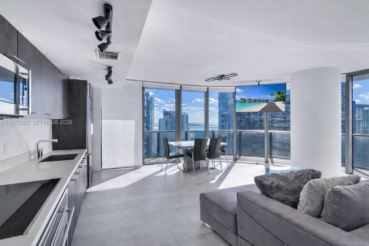 image Brickell Heights West6