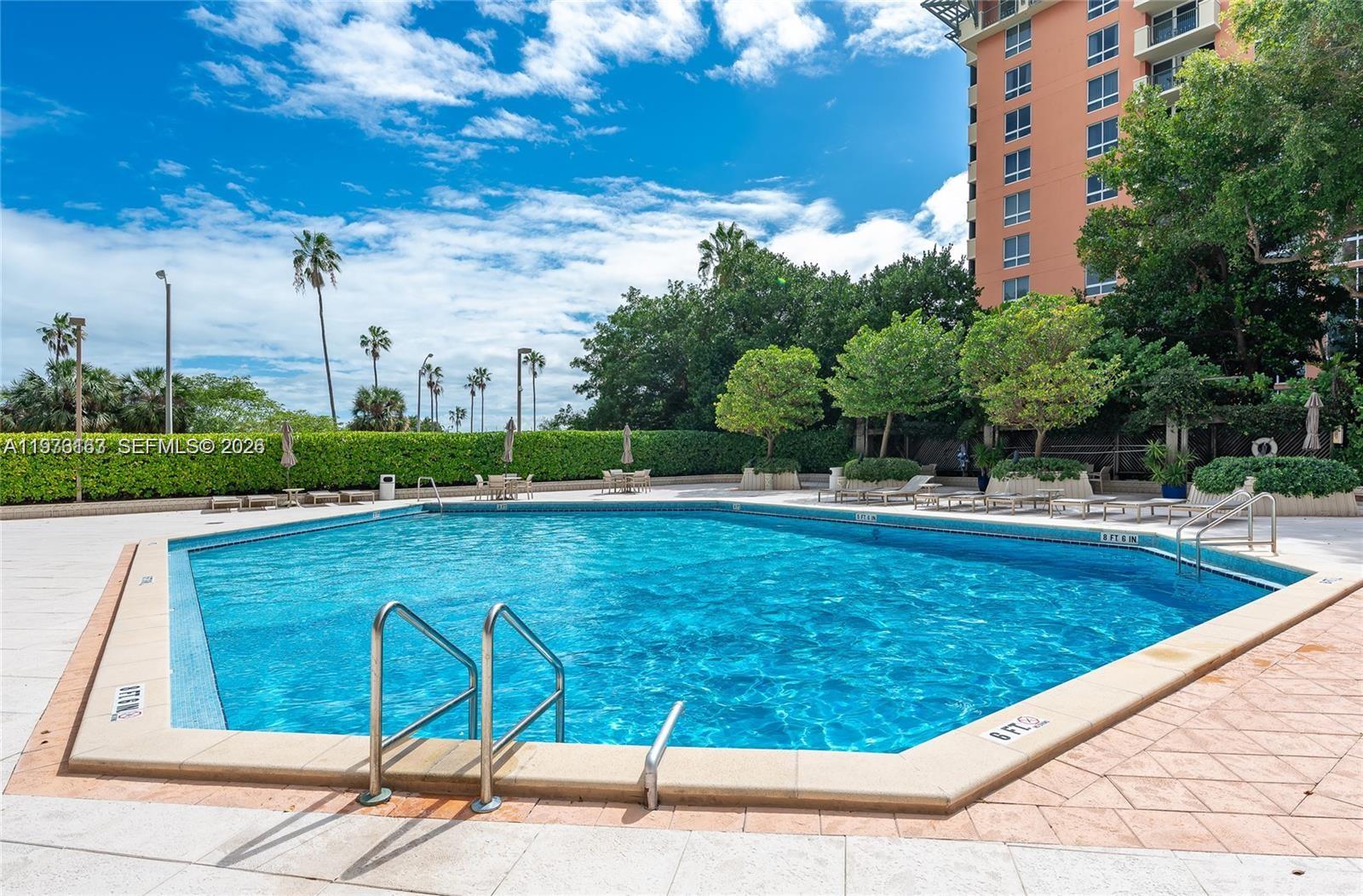 2901 S Bayshore Dr #8A Miami, FL 33133