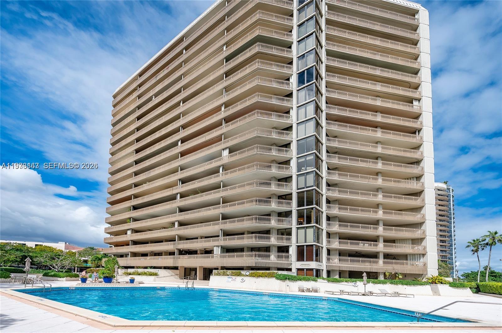 2901 S Bayshore Dr #8A Miami, FL 33133