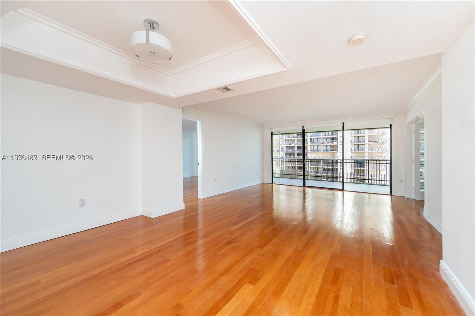 2901 S Bayshore Dr #8A Miami, FL 33133