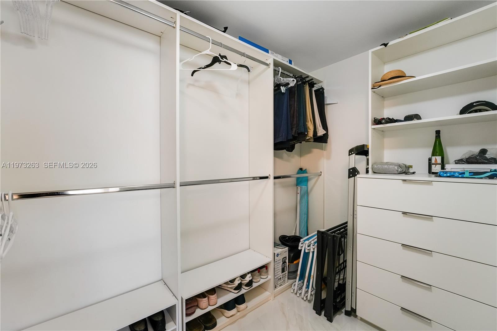 16385 Biscayne Blvd #1502 North Miami Beach, FL 33160