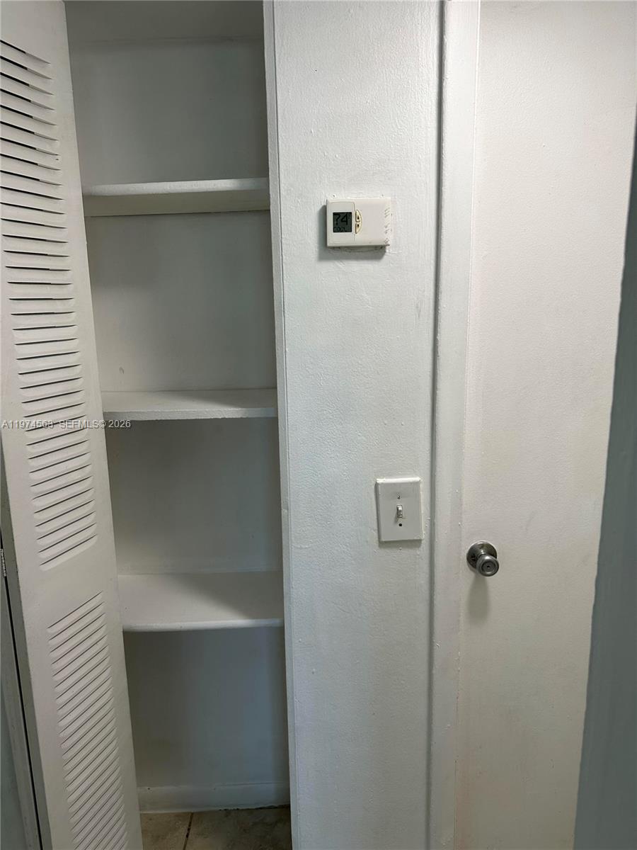 1801 S Treasure Dr #102 North Bay Village, FL 33141