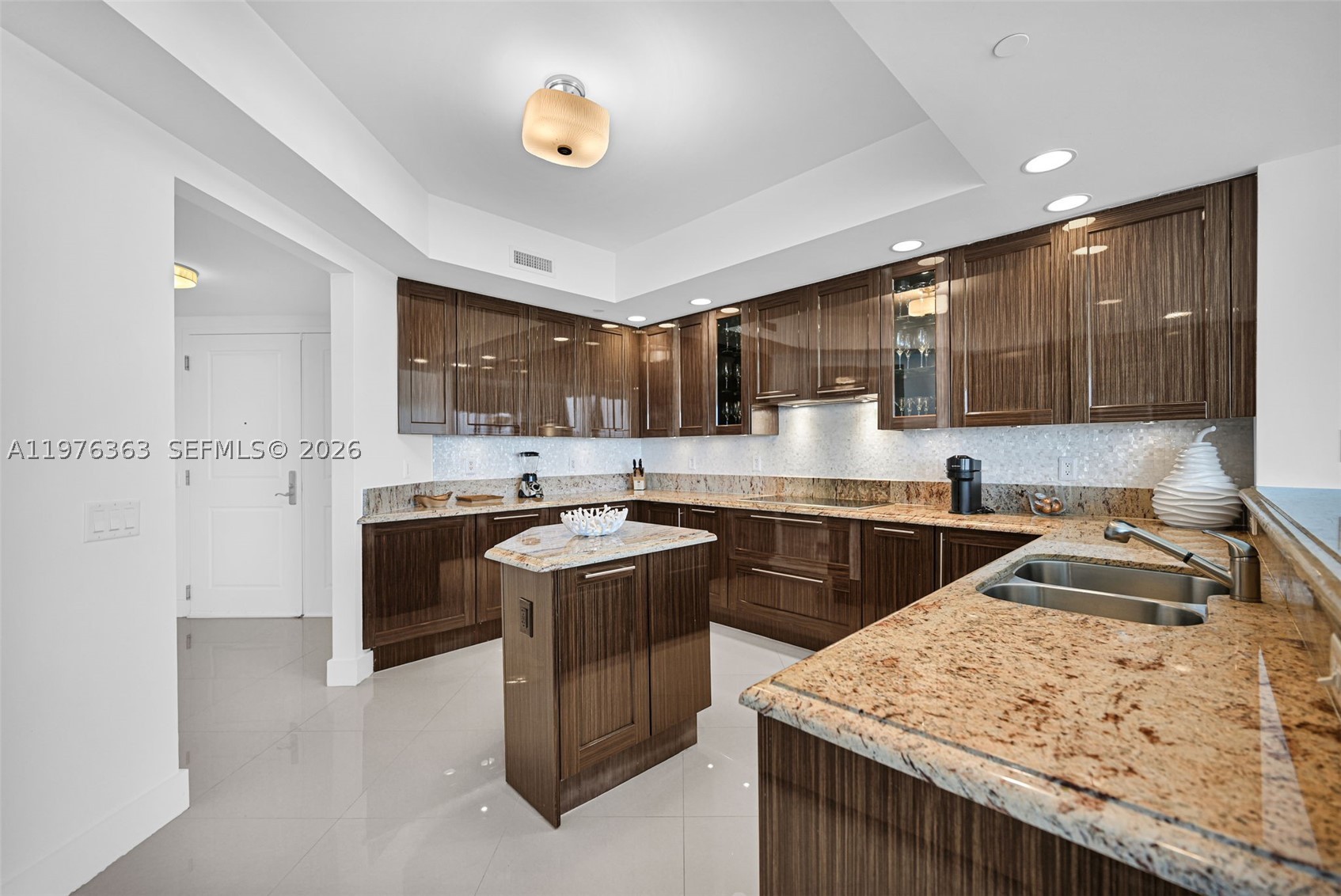 2700 N Ocean Dr #902B Singer Island, FL 33404