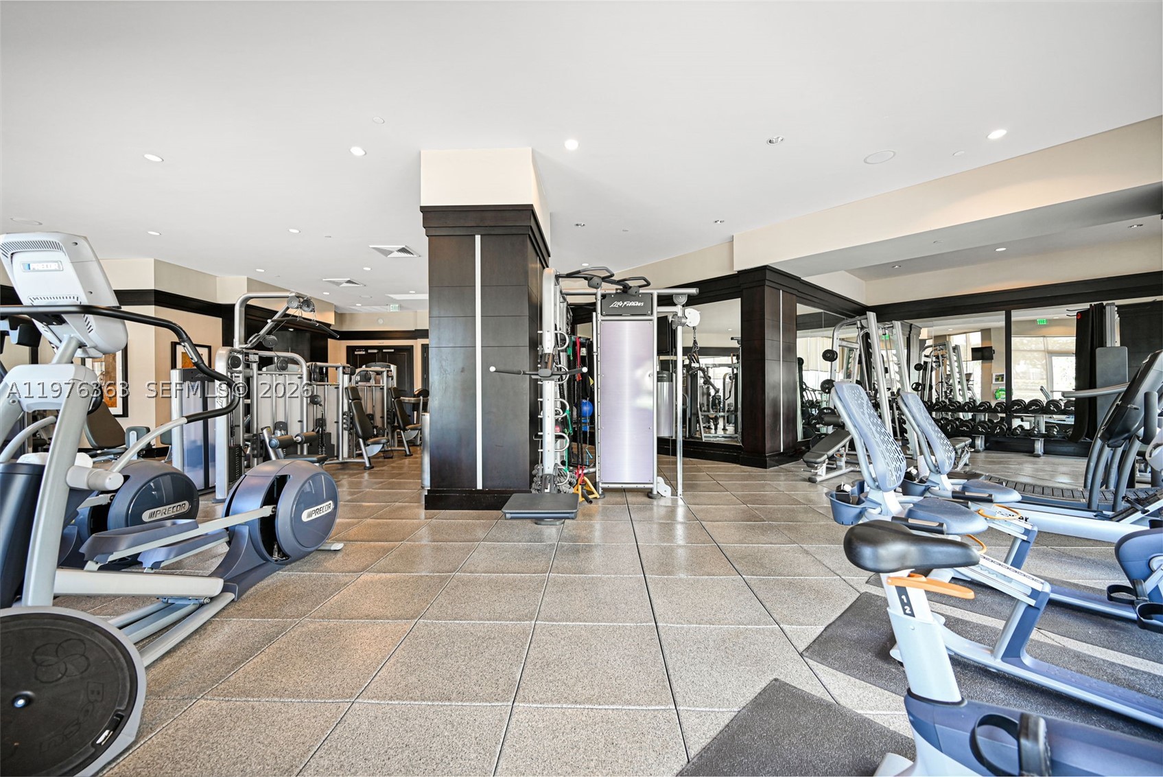 2700 N Ocean Dr #902B Singer Island, FL 33404