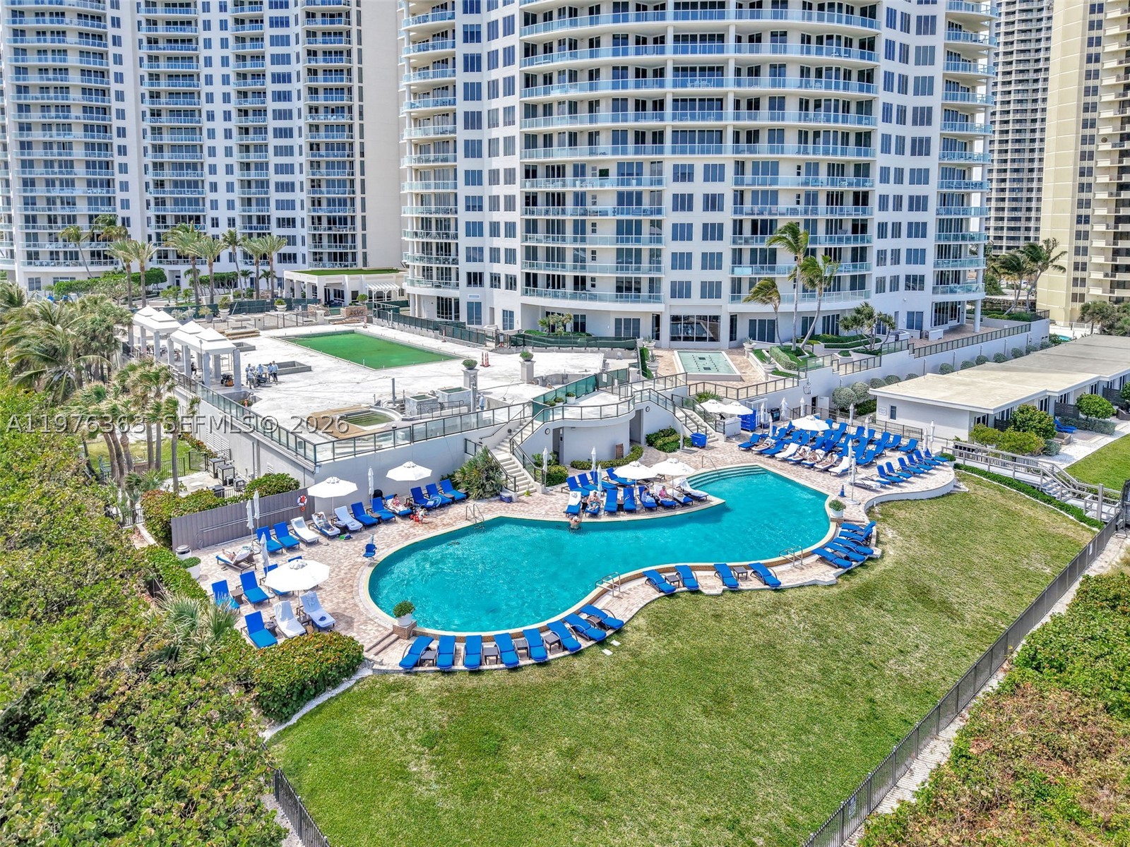 2700 N Ocean Dr #902B Singer Island, FL 33404