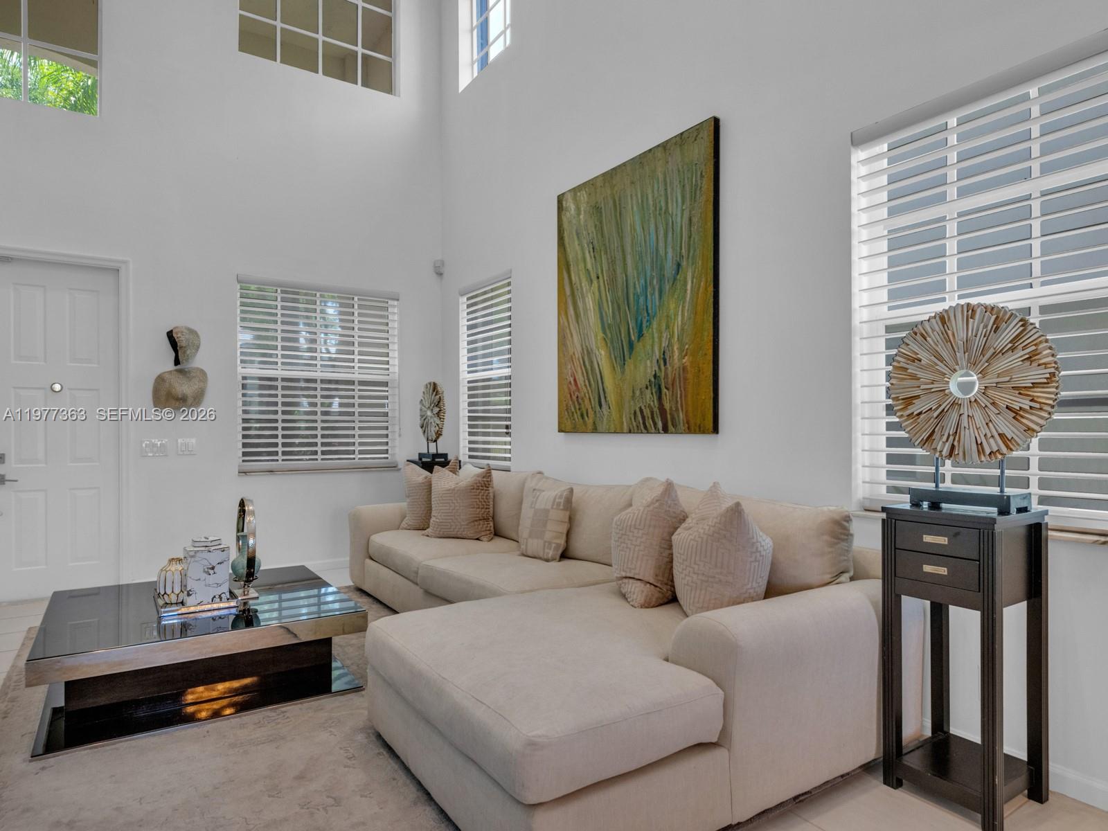 4400 Fox Rdg Dr Weston, FL 33331