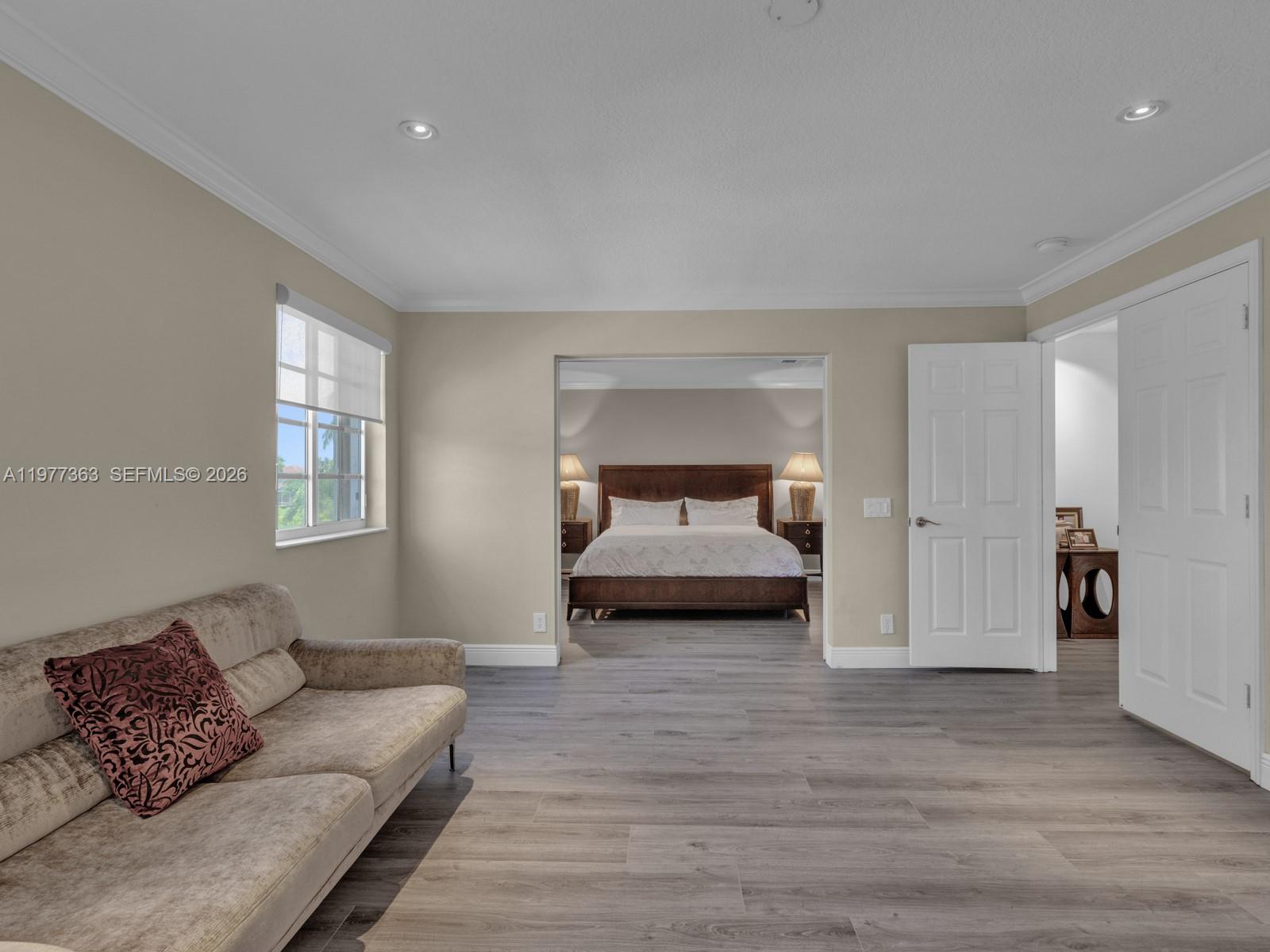 4400 Fox Rdg Dr Weston, FL 33331