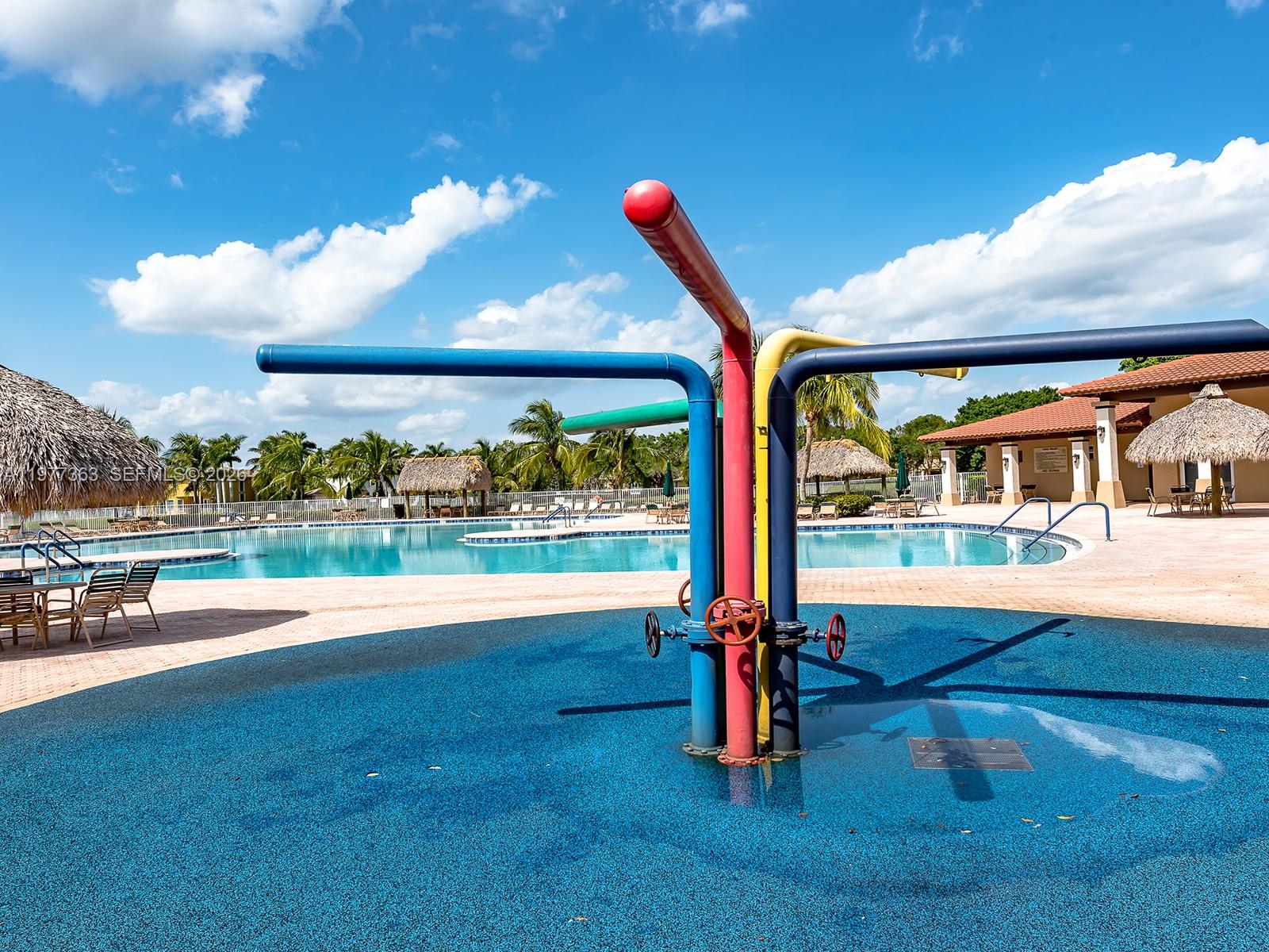 4400 Fox Rdg Dr Weston, FL 33331